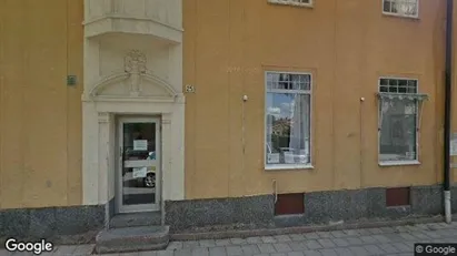 Lägenheter att hyra i Enköping - Bild från Google Street View Lägenheter att hyra i Enköping - Bild från Google Street View