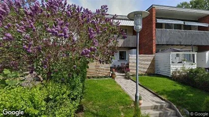 Lägenheter att hyra i Västerort - Bild från Google Street View Lägenheter att hyra i Västerort - Bild från Google Street View