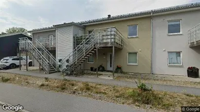 Lägenheter att hyra i Nynäshamn - Bild från Google Street View Lägenheter att hyra i Nynäshamn - Bild från Google Street View