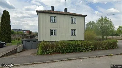 Lägenheter att hyra i Vara - Bild från Google Street View Lägenheter att hyra i Vara - Bild från Google Street View