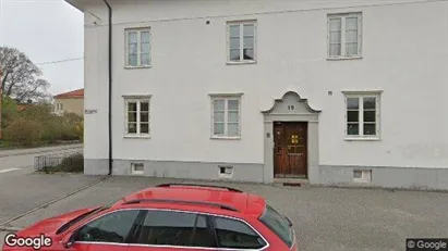 Lägenheter att hyra i Örebro - Bild från Google Street View Lägenheter att hyra i Örebro - Bild från Google Street View