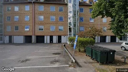 Lägenheter att hyra i Finspång - Bild från Google Street View Lägenheter att hyra i Finspång - Bild från Google Street View