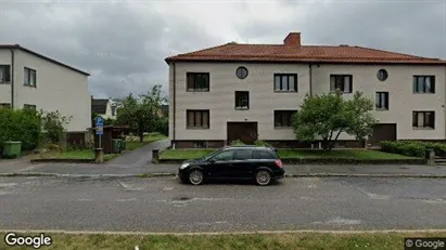 Lägenheter att hyra i Eskilstuna - Bild från Google Street View Lägenheter att hyra i Eskilstuna - Bild från Google Street View