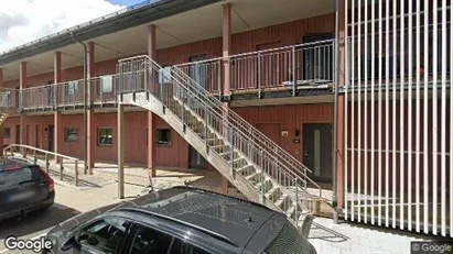 Lägenheter att hyra i Salem - Bild från Google Street View Lägenheter att hyra i Salem - Bild från Google Street View