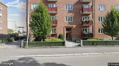 Lägenheter att hyra i Eskilstuna - Bild från Google Street View Lägenheter att hyra i Eskilstuna - Bild från Google Street View