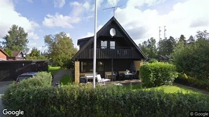Lägenheter att hyra i Örebro - Bild från Google Street View Lägenheter att hyra i Örebro - Bild från Google Street View