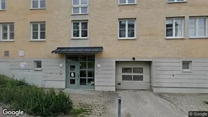 Lägenheter att hyra i Sundsvall - Bild från Google Street View Lägenheter att hyra i Sundsvall - Bild från Google Street View