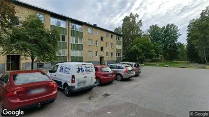 Lägenheter att hyra i Nybro - Bild från Google Street View Lägenheter att hyra i Nybro - Bild från Google Street View
