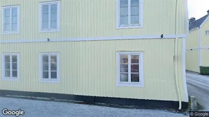 Lägenheter att hyra i Kungsör - Bild från Google Street View Lägenheter att hyra i Kungsör - Bild från Google Street View
