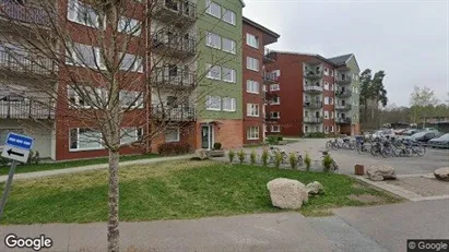 Lägenheter att hyra i Örebro - Bild från Google Street View Lägenheter att hyra i Örebro - Bild från Google Street View