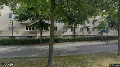 Lägenheter att hyra i Eskilstuna - Bild från Google Street View Lägenheter att hyra i Eskilstuna - Bild från Google Street View