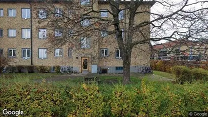 Lägenheter att hyra i Eskilstuna - Bild från Google Street View Lägenheter att hyra i Eskilstuna - Bild från Google Street View