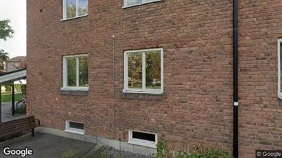 Lägenheter att hyra i Norrköping - Bild från Google Street View Lägenheter att hyra i Norrköping - Bild från Google Street View