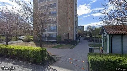 Lägenheter att hyra i Sofielund - Bild från Google Street View Lägenheter att hyra i Sofielund - Bild från Google Street View