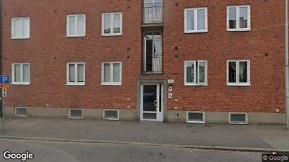 Lägenheter att hyra i Landskrona - Bild från Google Street View Lägenheter att hyra i Landskrona - Bild från Google Street View