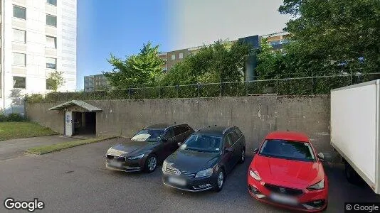 Lägenheter att hyra i Husie - Bild från Google Street View