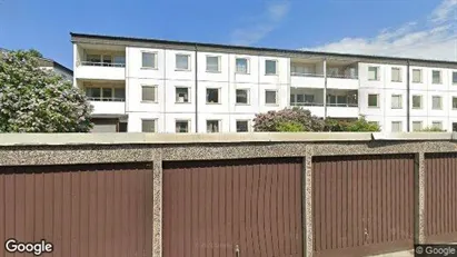 Lägenheter att hyra i Haninge - Bild från Google Street View Lägenheter att hyra i Haninge - Bild från Google Street View