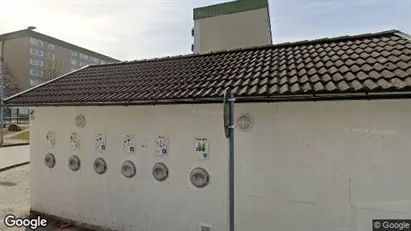 Lägenheter att hyra i Västerort - Bild från Google Street View Lägenheter att hyra i Västerort - Bild från Google Street View