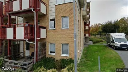 Lägenheter att hyra i Karlshamn - Bild från Google Street View Lägenheter att hyra i Karlshamn - Bild från Google Street View