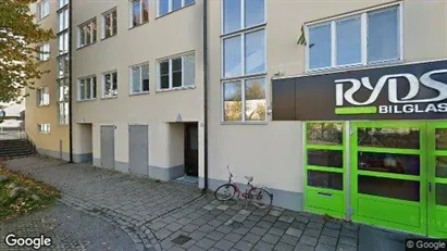 Lägenheter att hyra i Söderort - Bild från Google Street View Lägenheter att hyra i Söderort - Bild från Google Street View