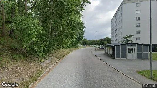 Lägenheter att hyra i Botkyrka - Bild från Google Street View