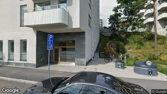 Lägenheter att hyra i Huddinge - Bild från Google Street View