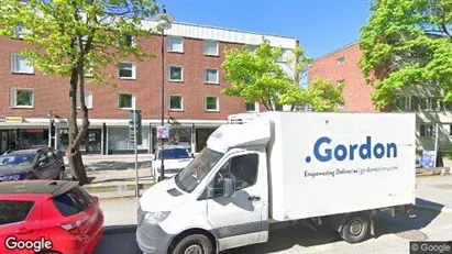 Lägenheter att hyra i Sollentuna - Bild från Google Street View Lägenheter att hyra i Sollentuna - Bild från Google Street View