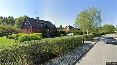 Lägenheter att hyra i Sollentuna - Bild från Google Street View Lägenheter att hyra i Sollentuna - Bild från Google Street View
