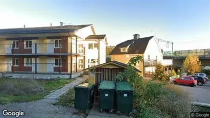 Lägenheter att hyra i Upplands-Bro - Bild från Google Street View Lägenheter att hyra i Upplands-Bro - Bild från Google Street View