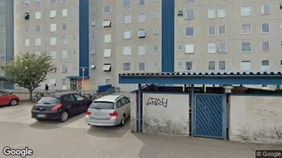 Lägenheter att hyra i Rosengård - Bild från Google Street View Lägenheter att hyra i Rosengård - Bild från Google Street View