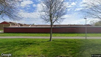 Lägenheter att hyra i Tomelilla - Bild från Google Street View Lägenheter att hyra i Tomelilla - Bild från Google Street View