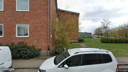 Lägenheter att hyra i Halmstad - Bild från Google Street View Lägenheter att hyra i Halmstad - Bild från Google Street View