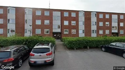 Lägenheter att hyra i Fosie - Bild från Google Street View Lägenheter att hyra i Fosie - Bild från Google Street View