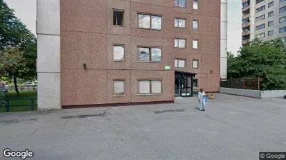 Lägenheter att hyra i Botkyrka - Bild från Google Street View Lägenheter att hyra i Botkyrka - Bild från Google Street View