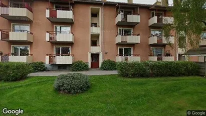 Lägenheter att hyra i Trollhättan - Bild från Google Street View Lägenheter att hyra i Trollhättan - Bild från Google Street View