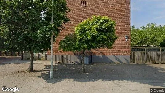 Lägenheter att hyra i Rosengård - Bild från Google Street View