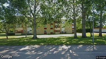 Lägenheter att hyra i Mjölby - Bild från Google Street View Lägenheter att hyra i Mjölby - Bild från Google Street View