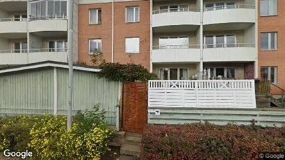 Lägenheter att hyra i Norrköping - Bild från Google Street View Lägenheter att hyra i Norrköping - Bild från Google Street View