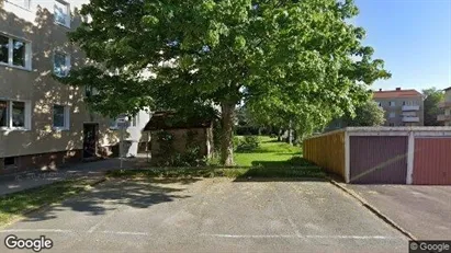 Lägenheter att hyra i Lundby - Bild från Google Street View Lägenheter att hyra i Lundby - Bild från Google Street View