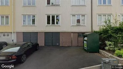 Lägenheter att hyra i Örgryte-Härlanda - Bild från Google Street View Lägenheter att hyra i Örgryte-Härlanda - Bild från Google Street View