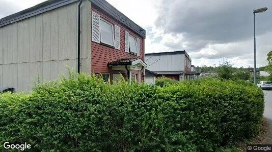 Lägenheter att hyra i Huddinge - Bild från Google Street View