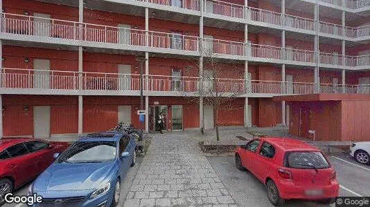 Lägenheter att hyra i Huddinge - Bild från Google Street View