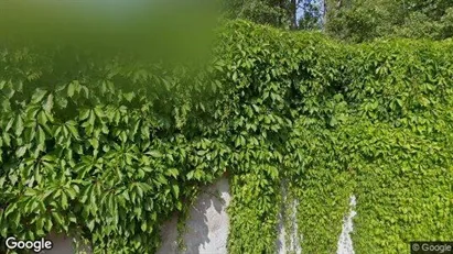 Lägenheter att hyra i Huddinge - Bild från Google Street View