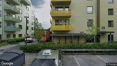 Lägenheter att hyra i Huddinge - Bild från Google Street View