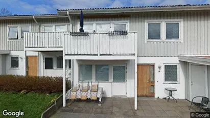 Lägenheter att hyra i Orust - Bild från Google Street View