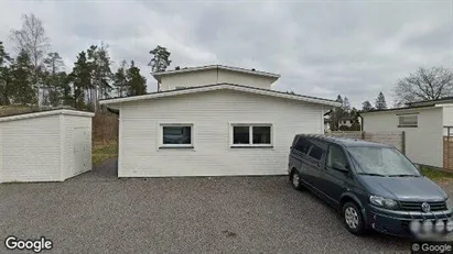 Lägenheter att hyra i Huddinge - Bild från Google Street View