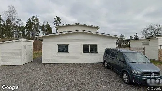 Lägenheter att hyra i Huddinge - Bild från Google Street View