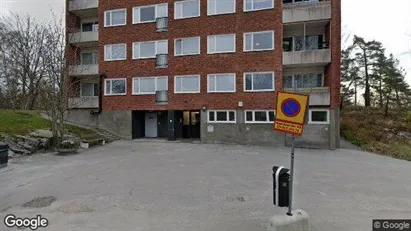 Lägenheter att hyra i Huddinge - Bild från Google Street View
