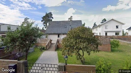 Lägenheter att hyra i Täby - Bild från Google Street View