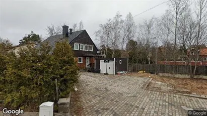 Lägenheter att hyra i Huddinge - Bild från Google Street View
